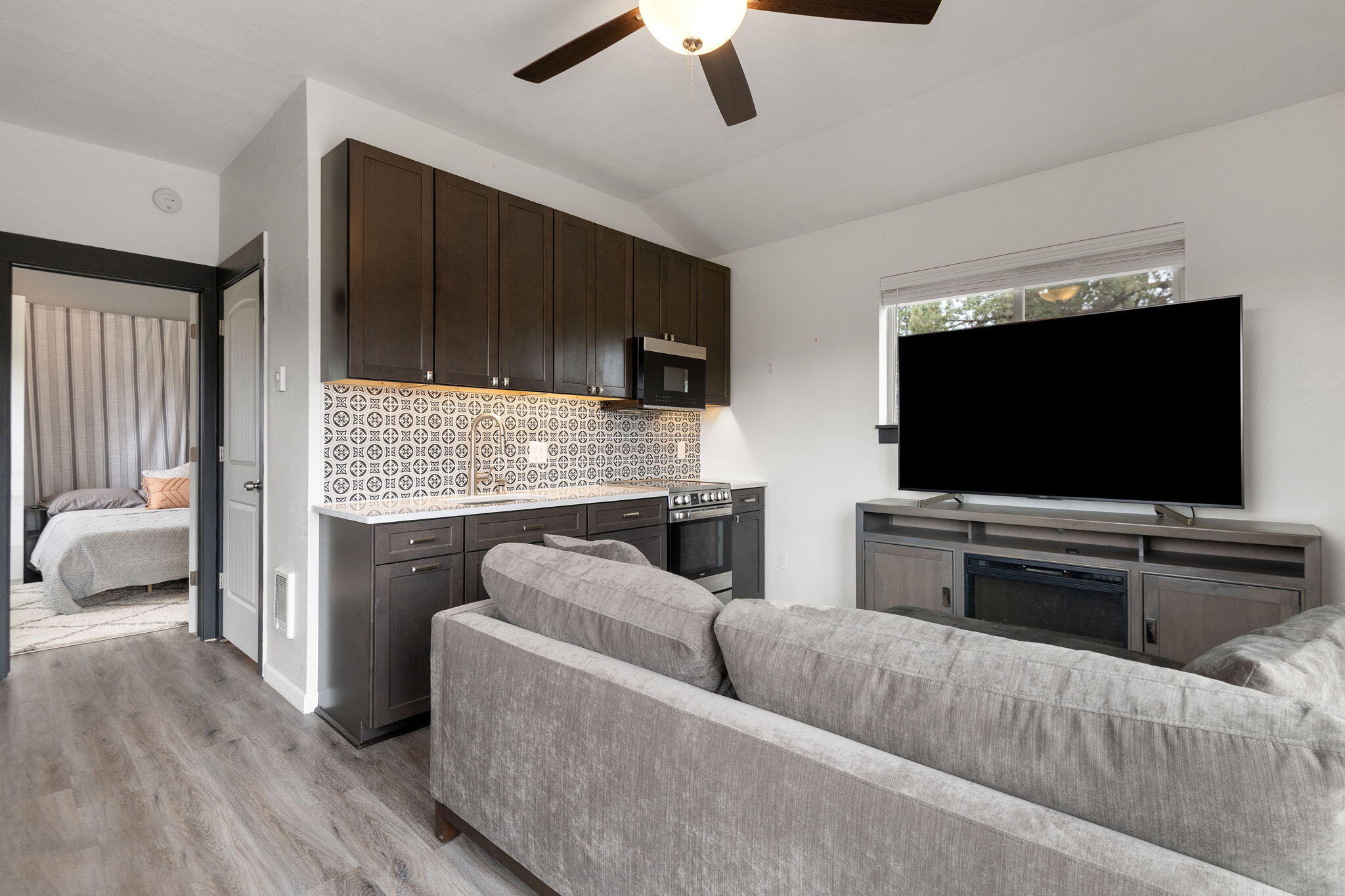 24442 Dodds Road Bend, OR 97701 - Photo 63 of 78 Gallery Image 63