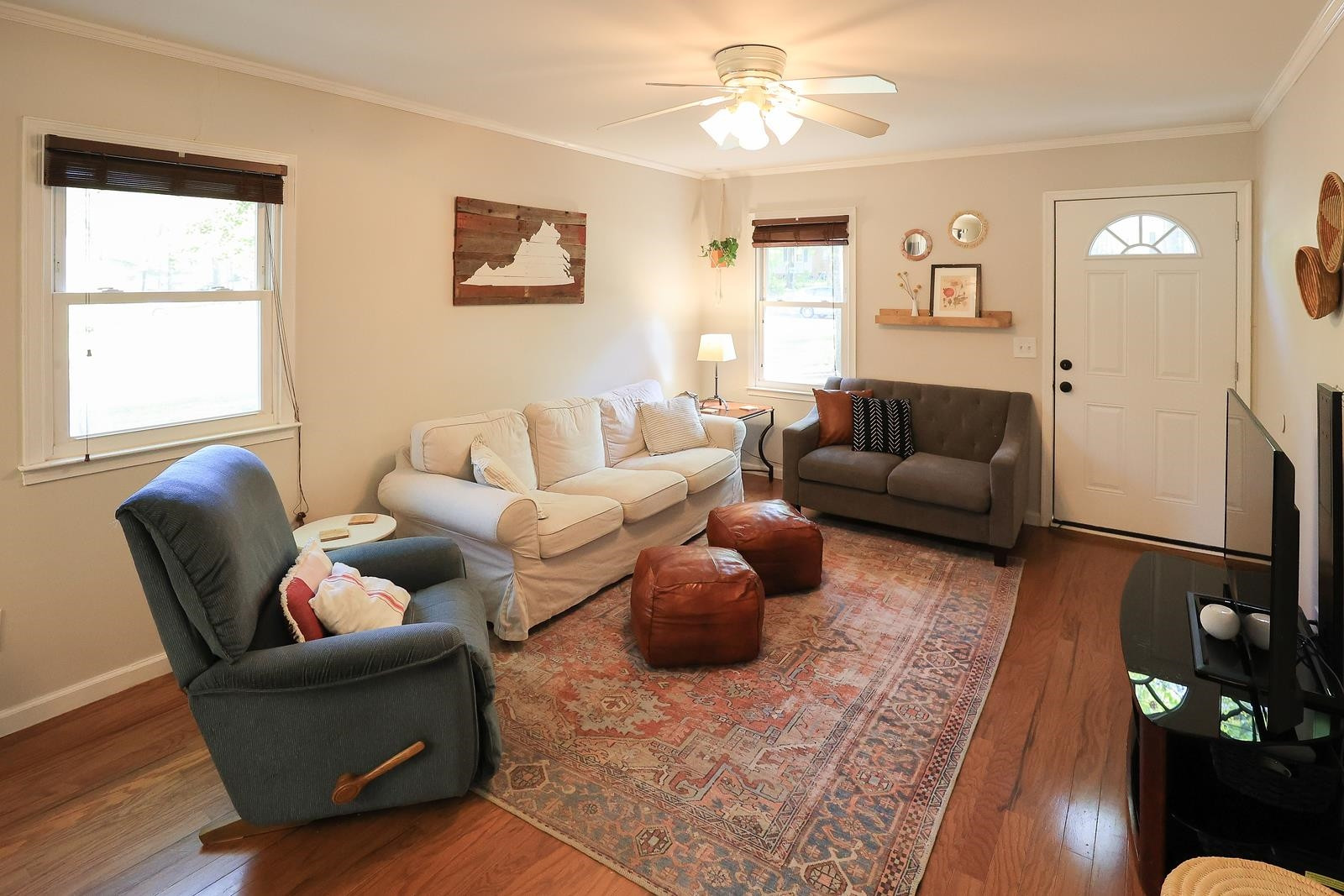 5400 McCormick Road Durham, NC 27713 - Photo 2 of 26 Lovely light and hardwood floors.