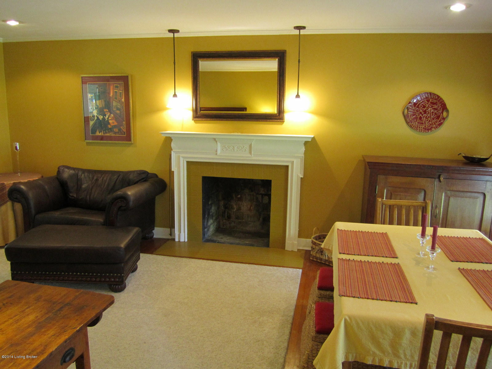 211 South Hampton Road Louisville, KY 40222 - Photo 13 of 30 Fireplace in Living Room