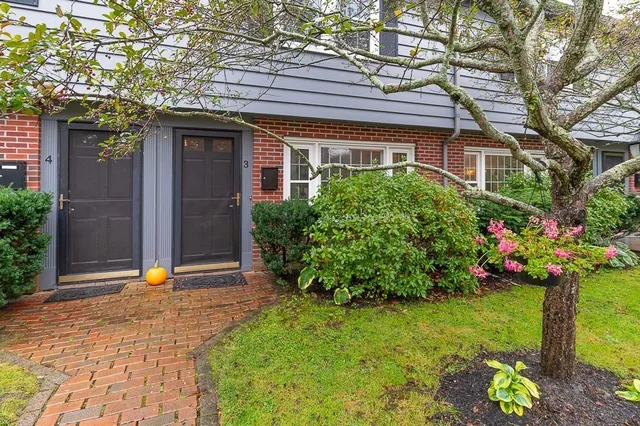 $510,000 | 27 Norwood Avenue, Unit C, Manchester, MA 01944