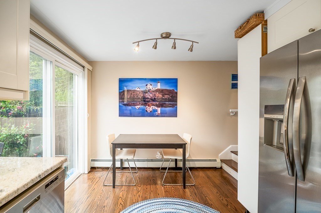 27 Norwood Avenue, Unit C Manchester, MA 01944 - Photo 9 of 31