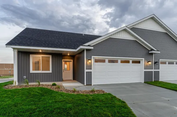 $357,500 | 5507 Sundown Place Northwest, Rochester, MN 55901