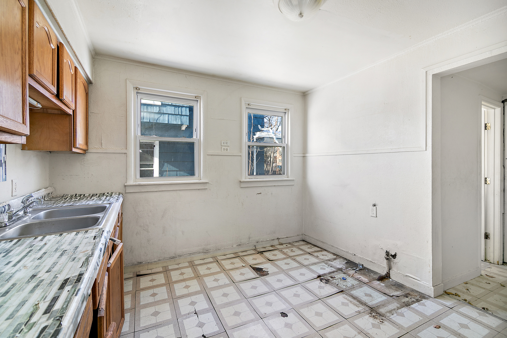 1295 East Merchant Street Kankakee, IL 60901 - Photo 11 of 17