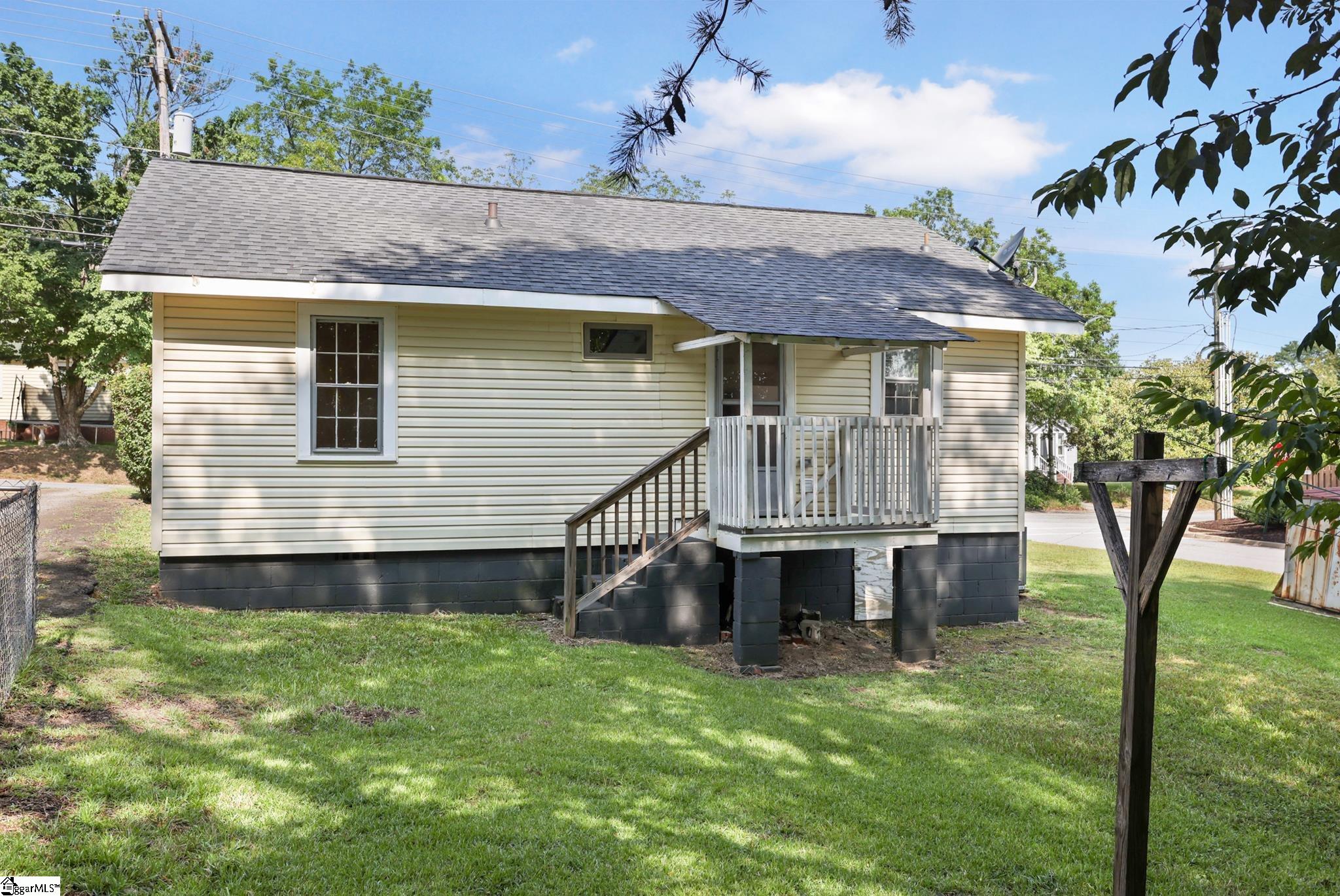 216 Forest Street Greer, SC 29650 - Photo 17 of 17 Gallery Image 17