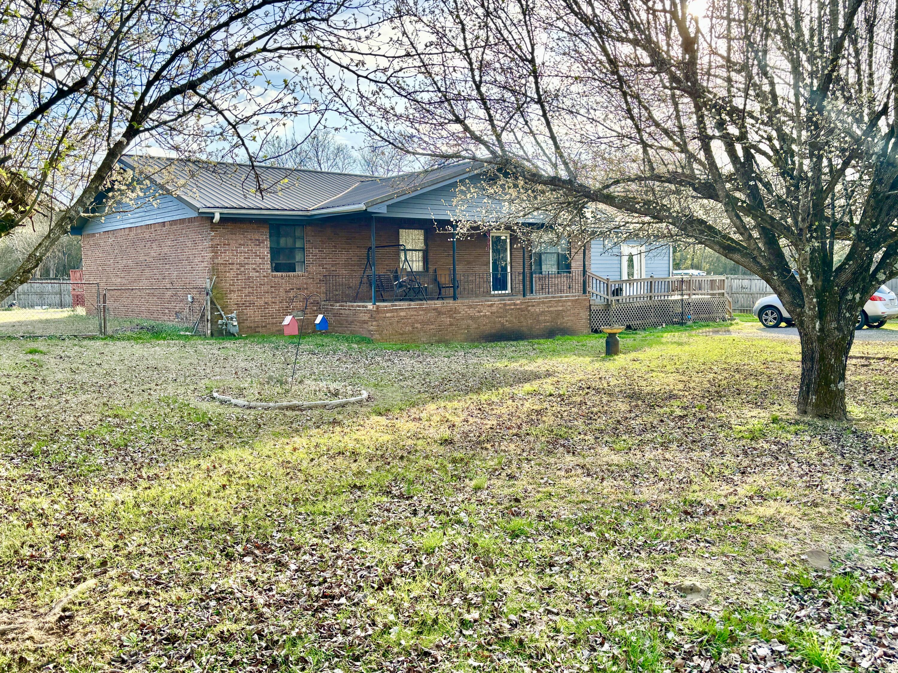 272 Cherokee Trail Trenton, GA 30752 - Photo 3 of 35 272 Cherokee Trl