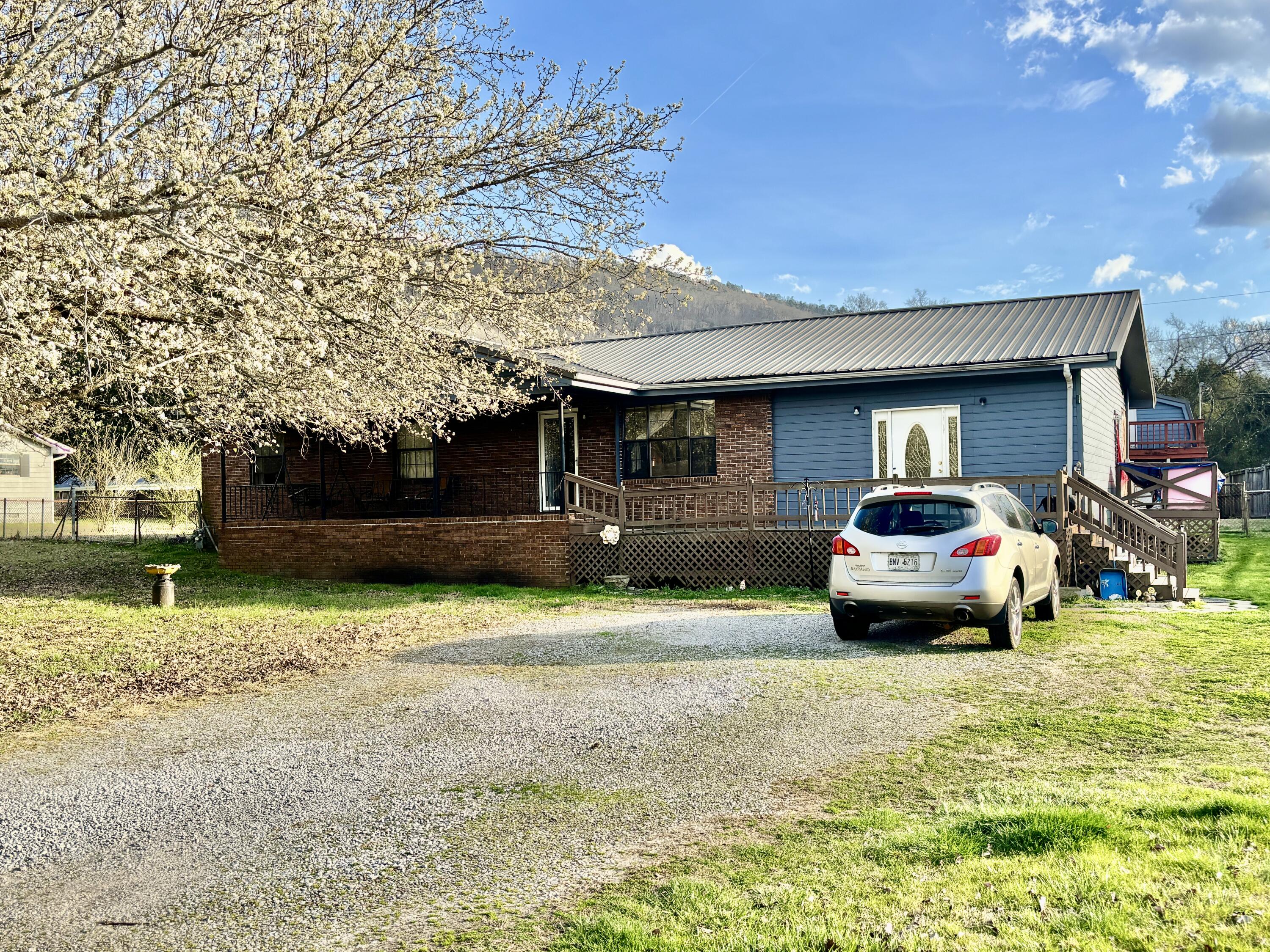 272 Cherokee Trail Trenton, GA 30752 - Photo 4 of 35 272 Cherokee Trl