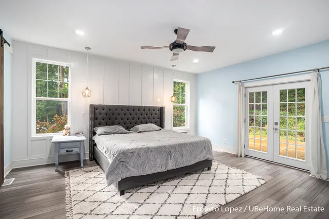 $925,000 | 6467 118th Avenue, Fennville, MI 49408