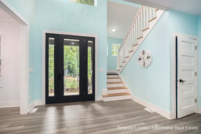 $925,000 | 6467 118th Avenue, Fennville, MI 49408