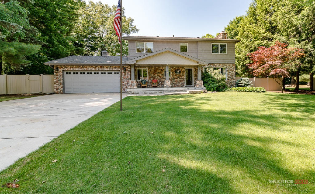 203 Pinecrest Road Whitehall, MI 49461 - Photo 1 of 55 203Pinecrest01Lores