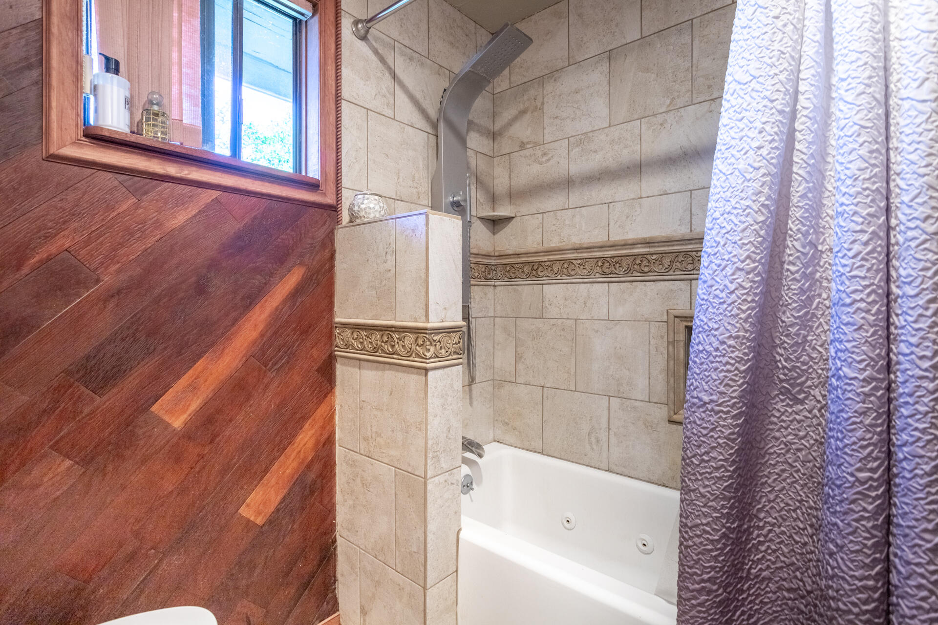 9038 Stillwater Road Redding, CA 96002 - Photo 13 of 30 IMG_3912-HDR