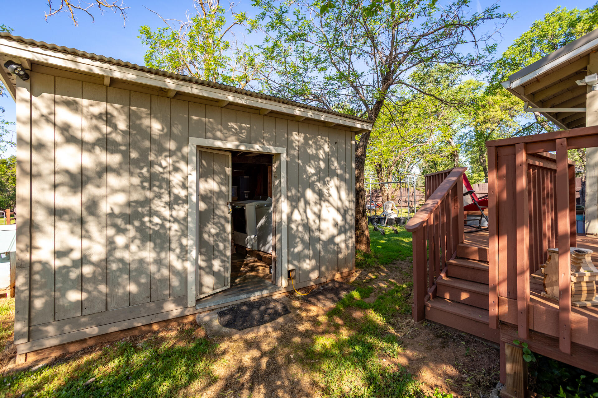 9038 Stillwater Road Redding, CA 96002 - Photo 16 of 30 IMG_3943-HDR