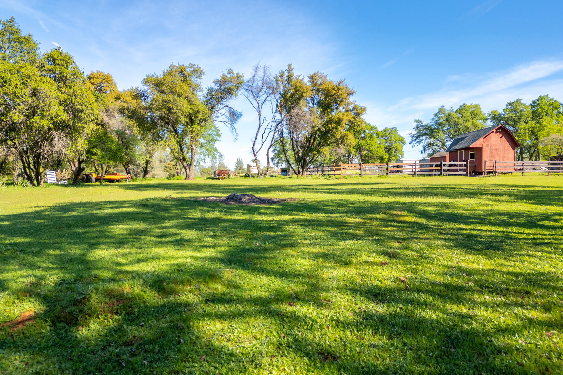 9038 Stillwater Road Redding, CA 96002 - Photo 23 of 30 DJI_0075-HDR