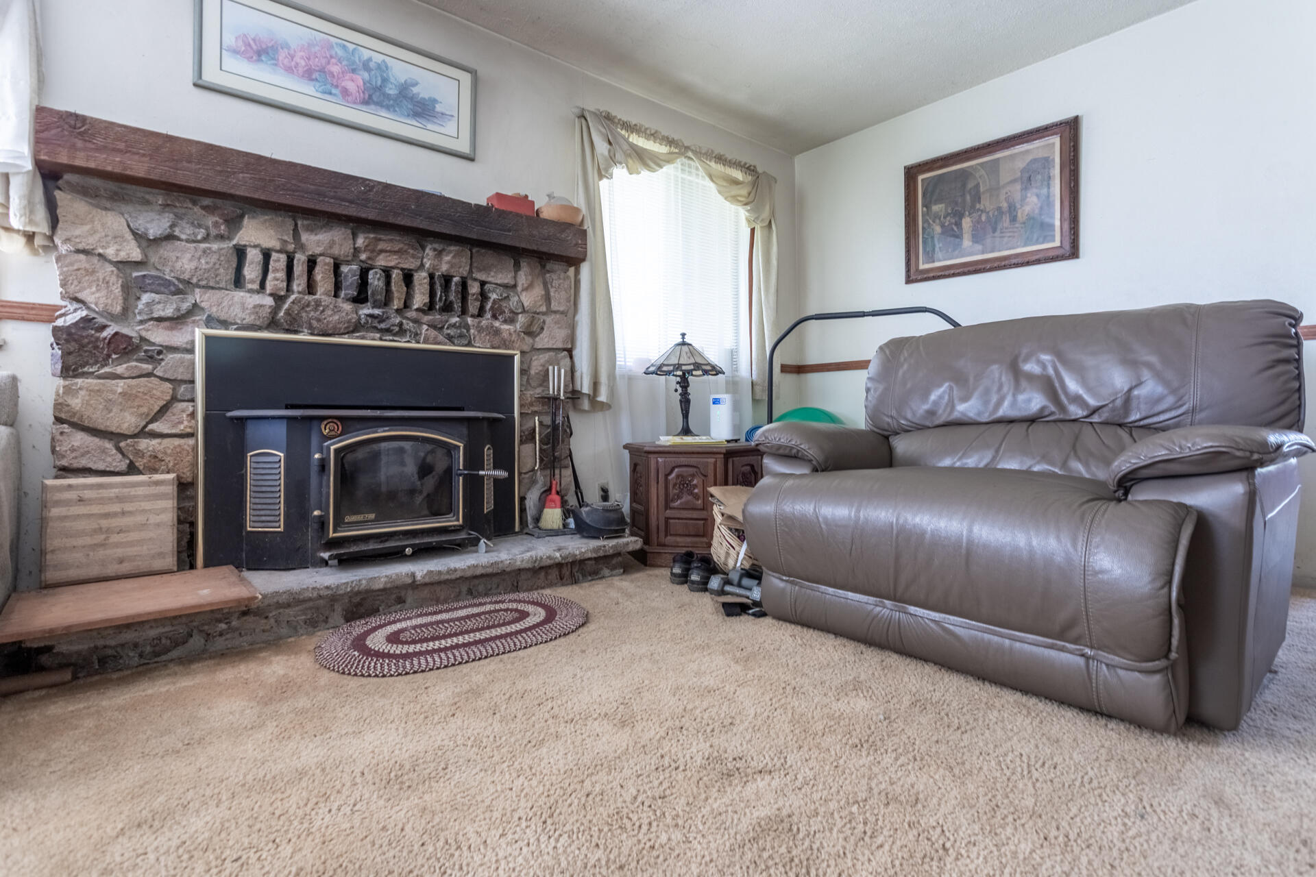 9038 Stillwater Road Redding, CA 96002 - Photo 6 of 30 IMG_3894-HDR