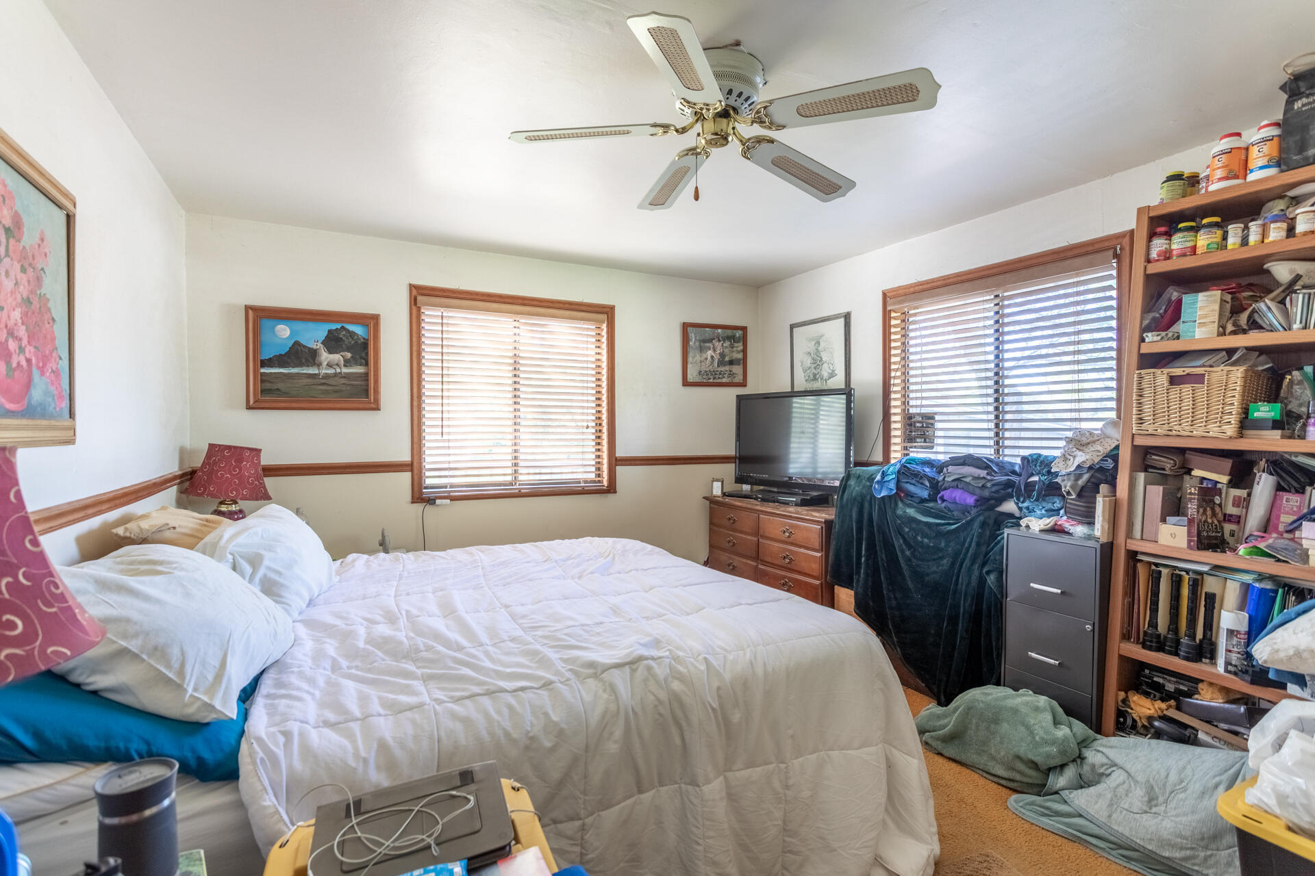 9038 Stillwater Road Redding, CA 96002 - Photo 10 of 30 IMG_3909-HDR