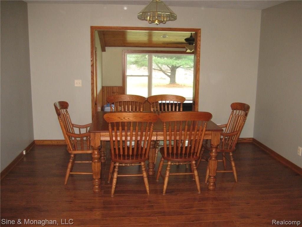 1920 South Range Road St. Clair, MI 48079 - Photo 22 of 42 21.JPG