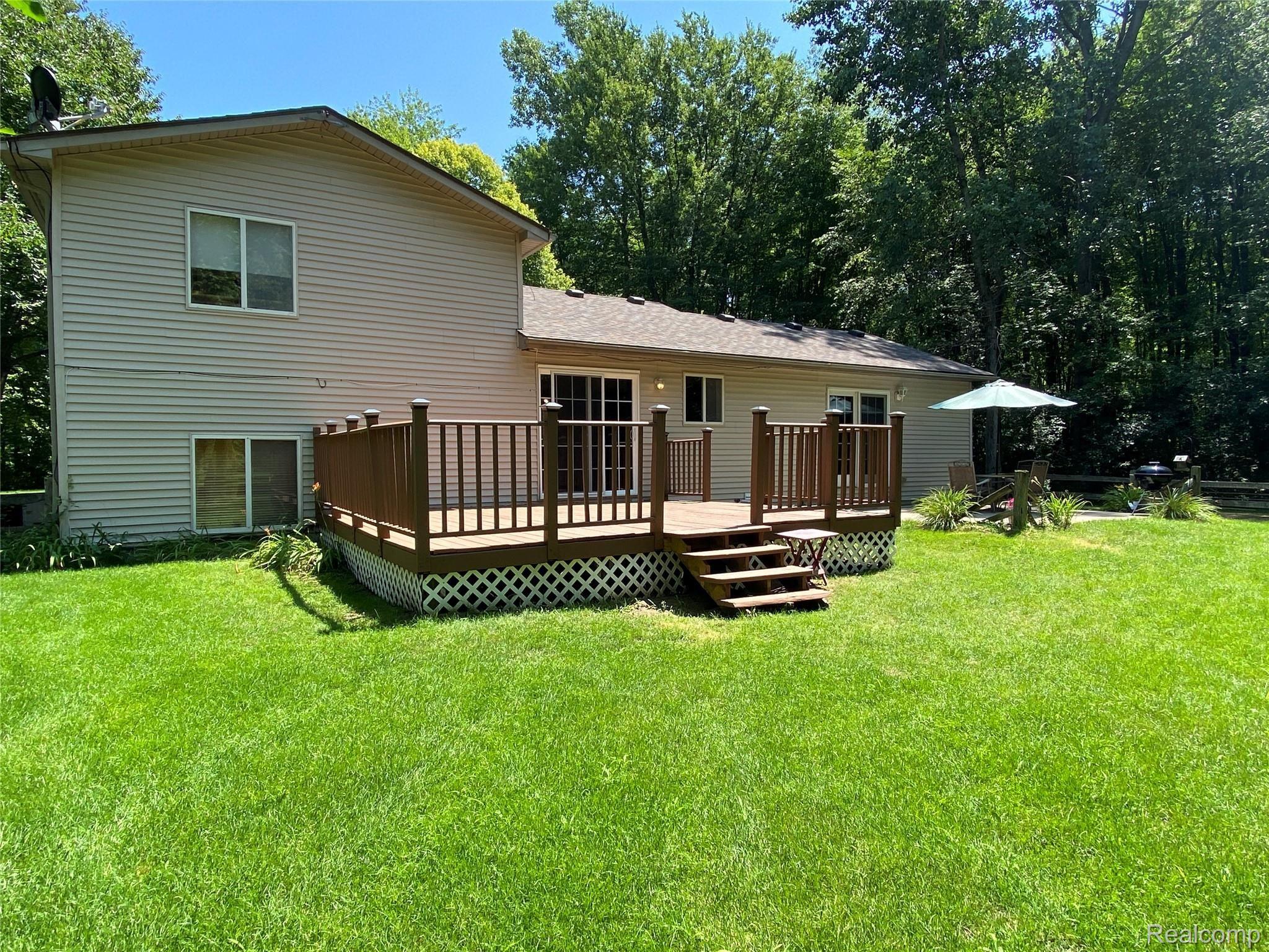 1451 Yensch Road Dundee, MI 48131 - Photo 32 of 35 20210726_173434202_iOS.jpg