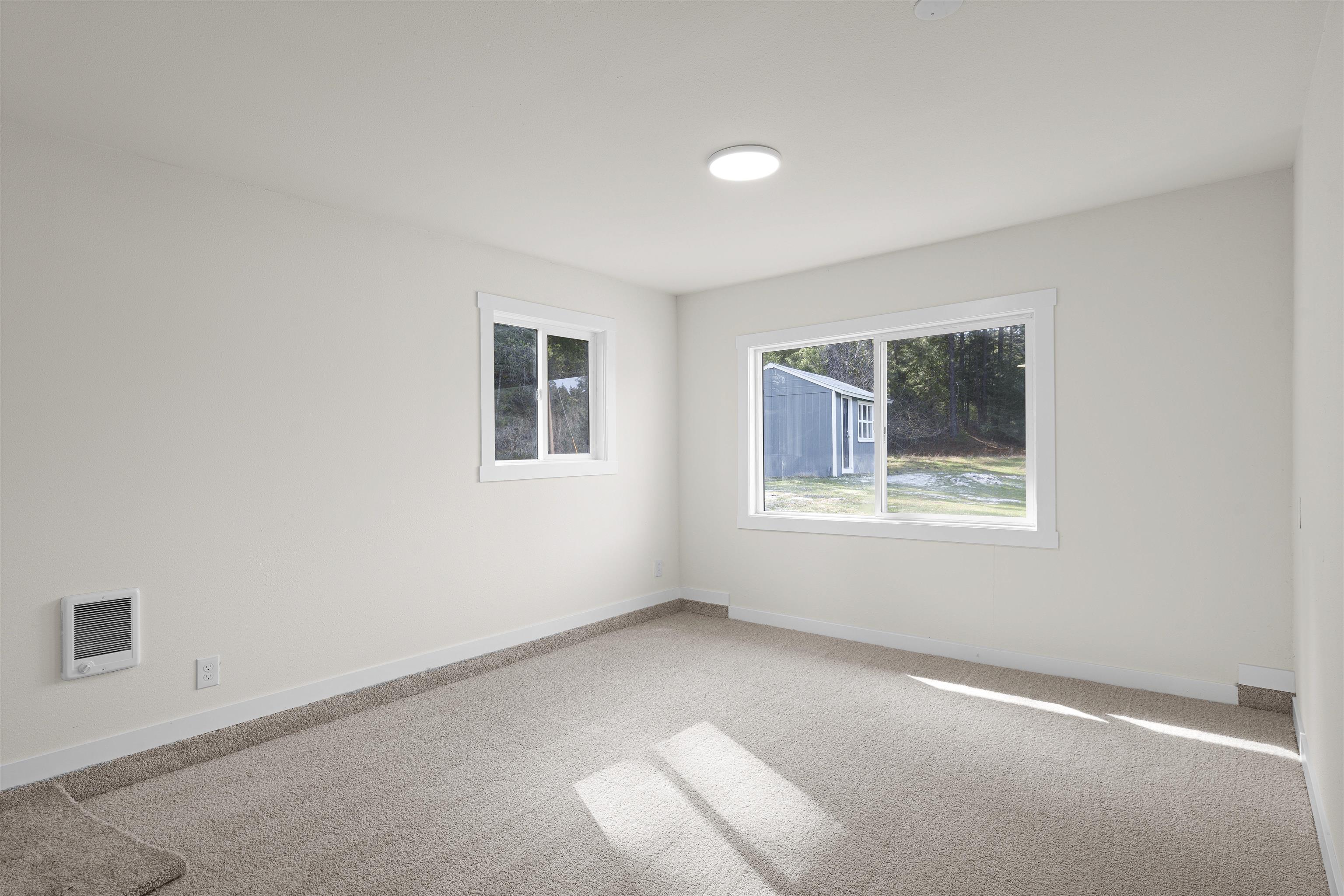 9011 South Madison Road Valleyford, WA 99036 - Photo 12 of 32 Gallery Image 12