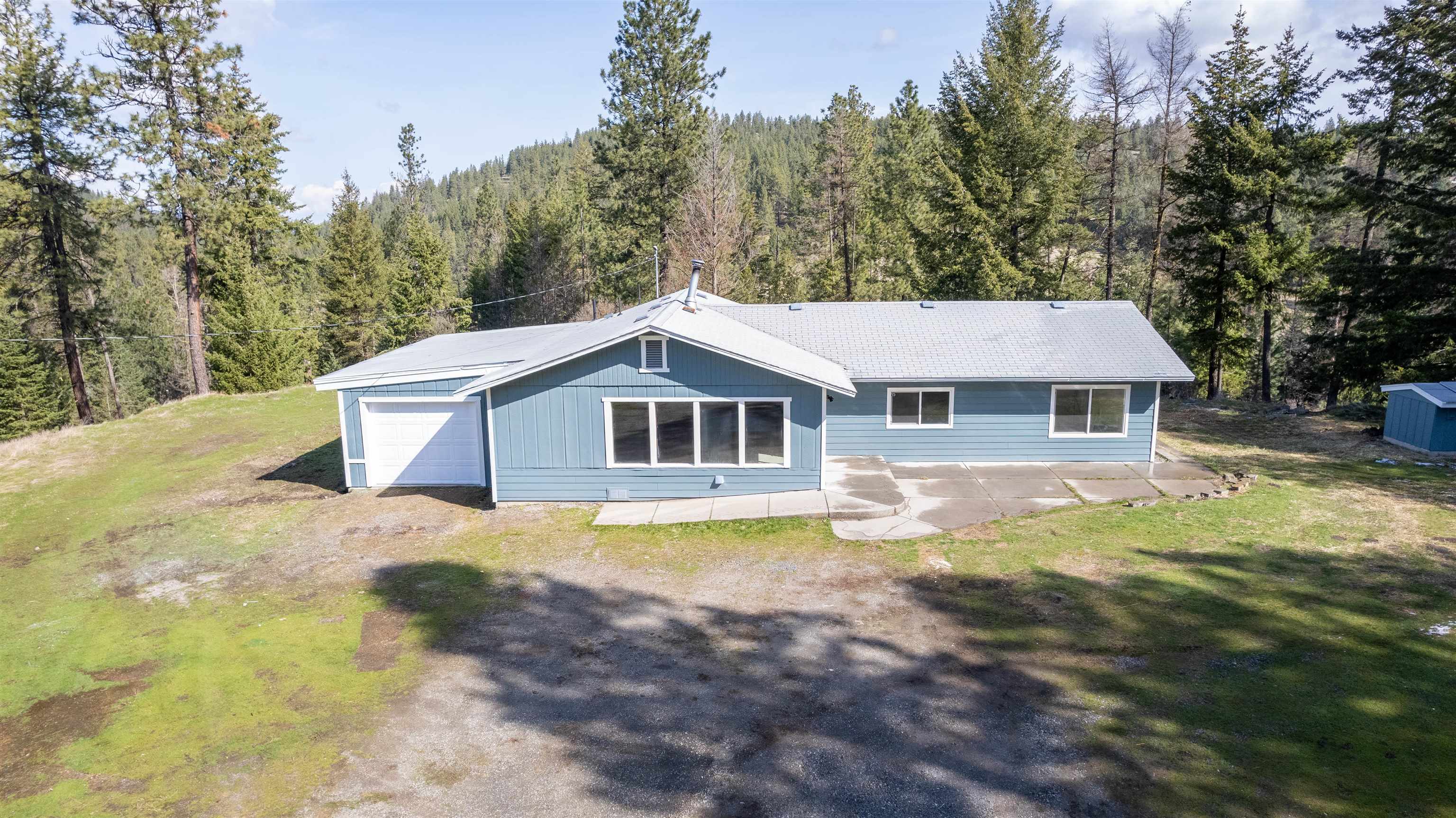 9011 South Madison Road Valleyford, WA 99036 - Photo 4 of 32 Gallery Image 4