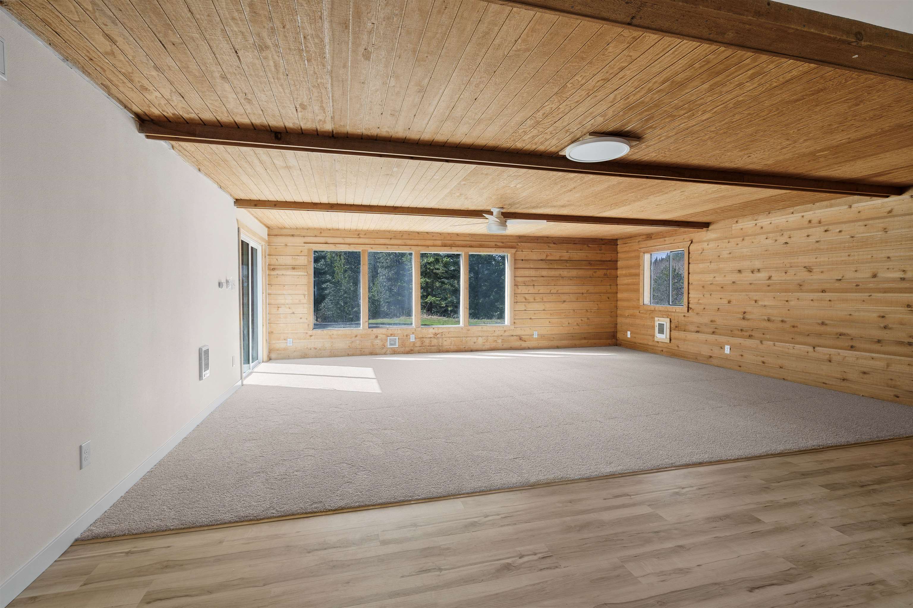 9011 South Madison Road Valleyford, WA 99036 - Photo 5 of 32 Gallery Image 5