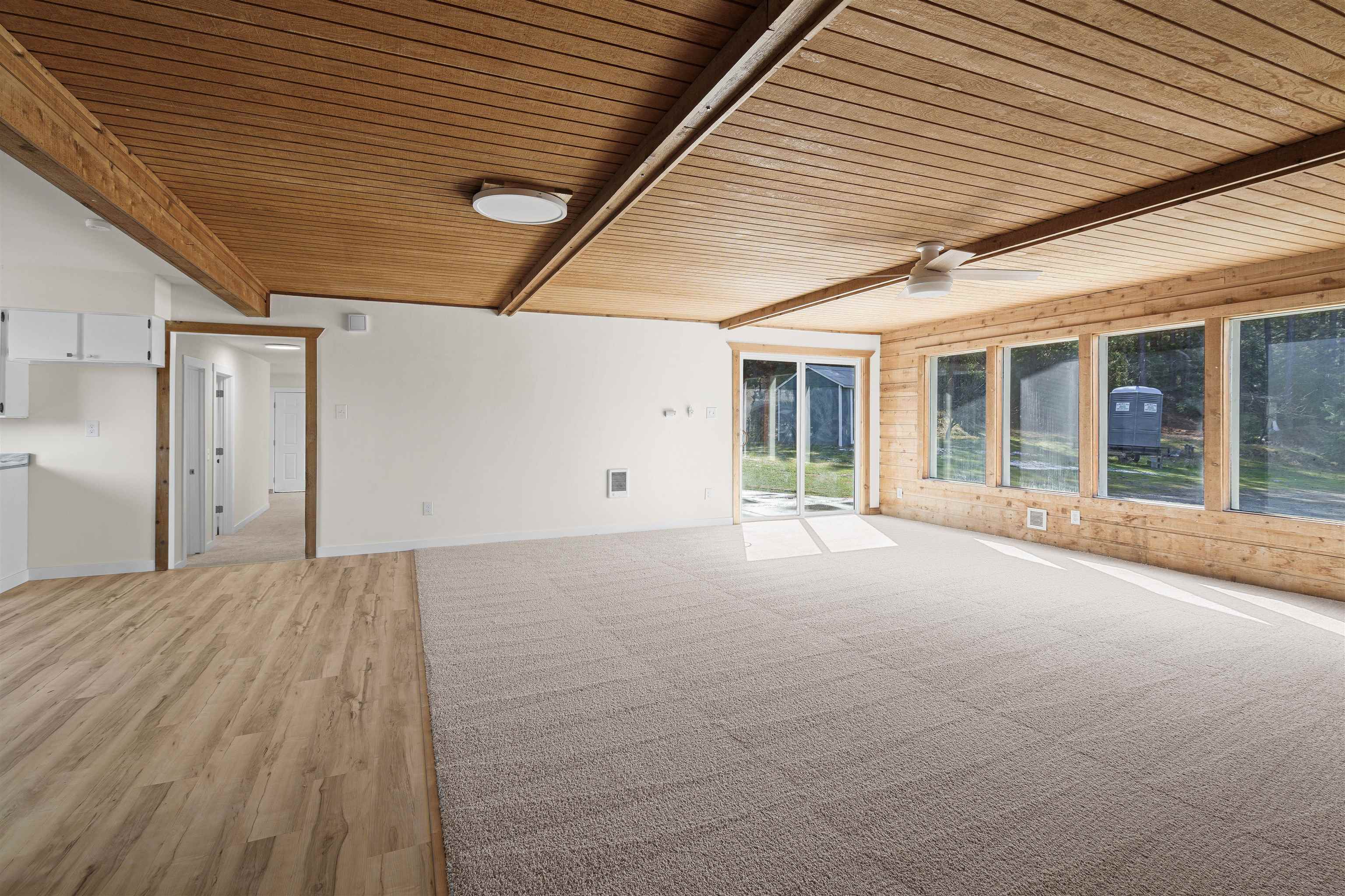 9011 South Madison Road Valleyford, WA 99036 - Photo 7 of 32 Gallery Image 7
