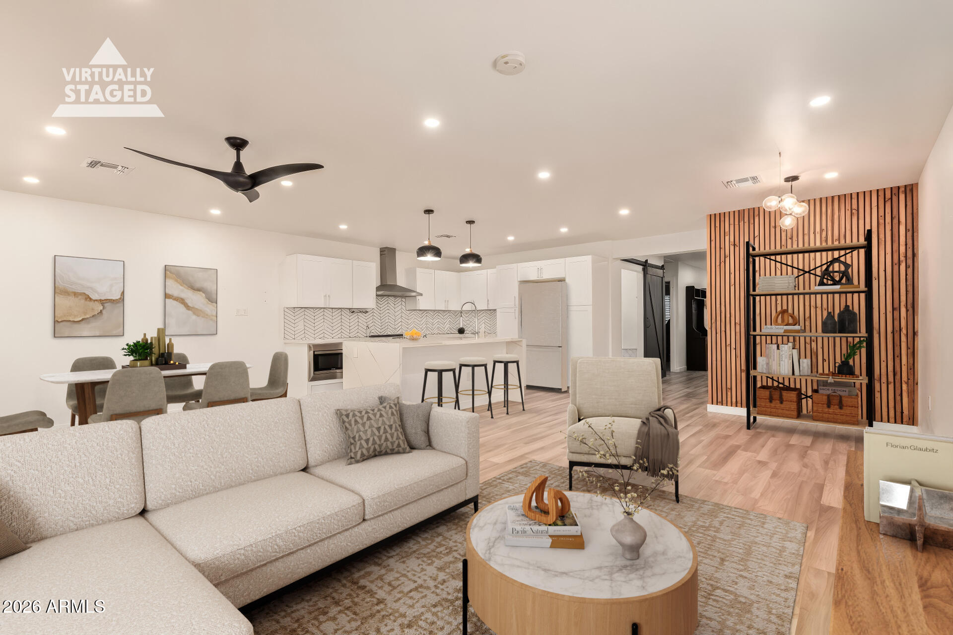 4121 West Alta Vista Road Phoenix, AZ 85041 - Photo 5 of 19 Kitchen / Living Area