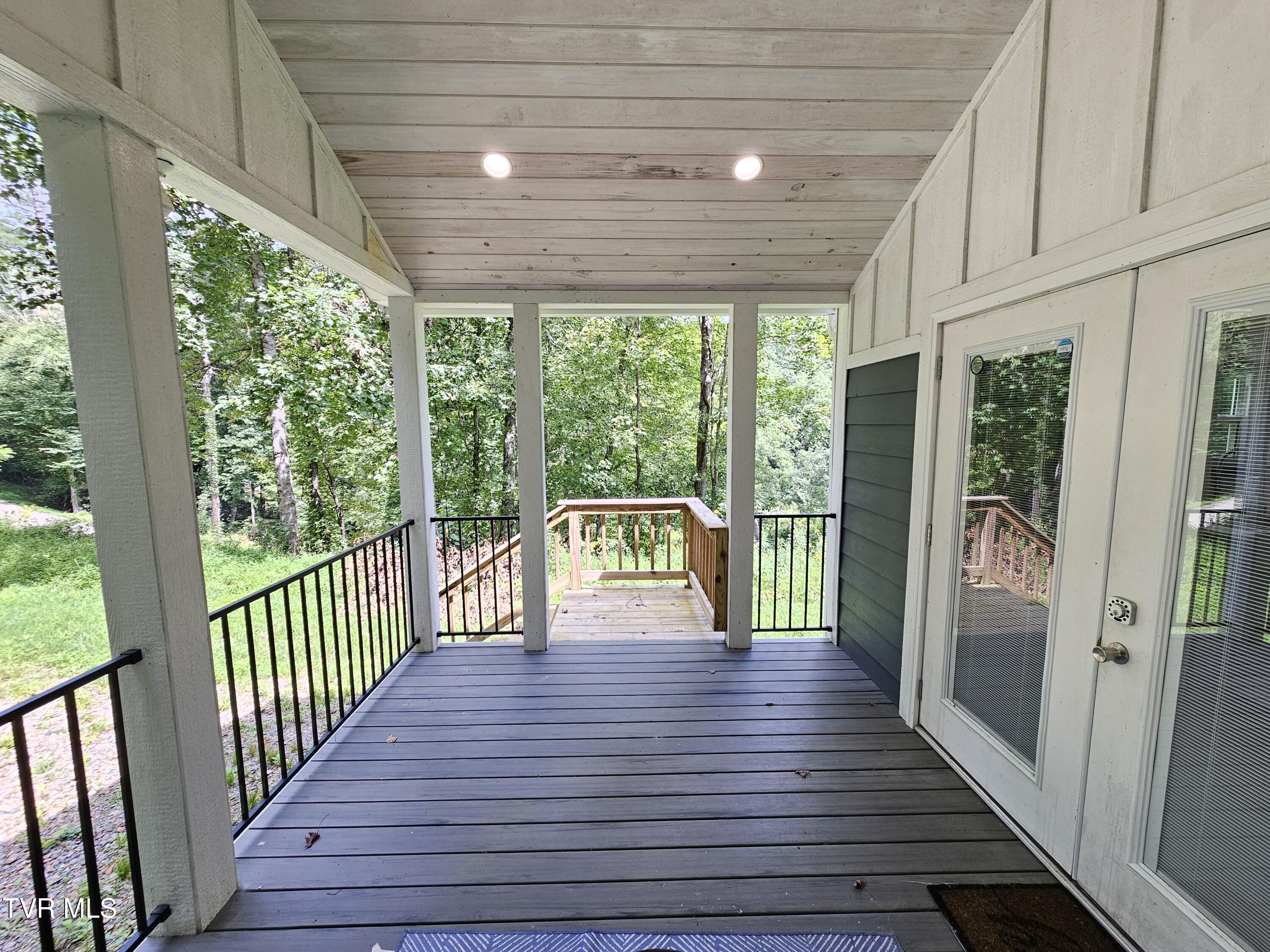 253 Mine Ridge Road Mountain City, TN 37683 - Photo 5 of 35 20260828_122047
