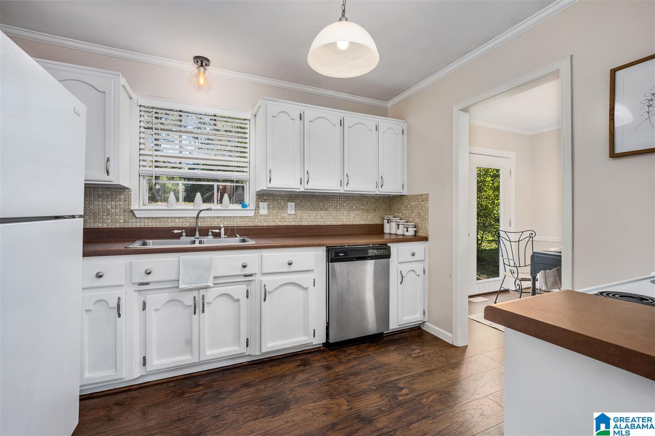 1908 Kenneth Street Fultondale, AL 35068 - Photo 12 of 22