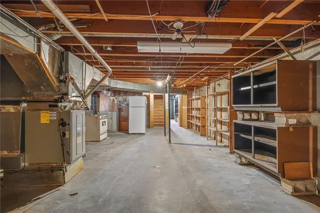 $260,000 | 1910 South 28th Street, St. Joseph, MO 64507