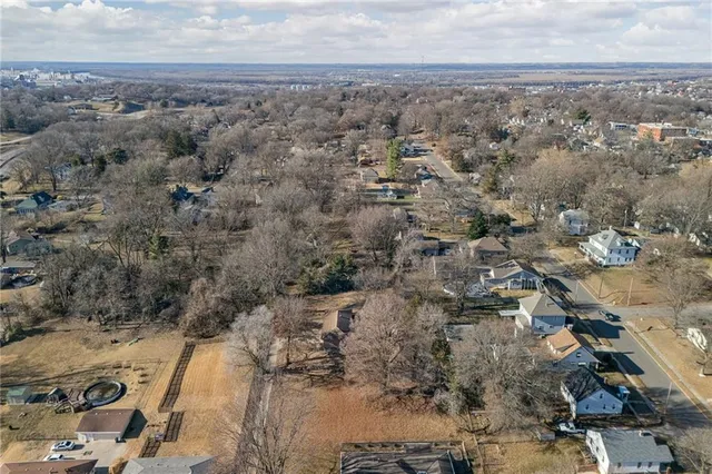 $260,000 | 1910 South 28th Street, St. Joseph, MO 64507