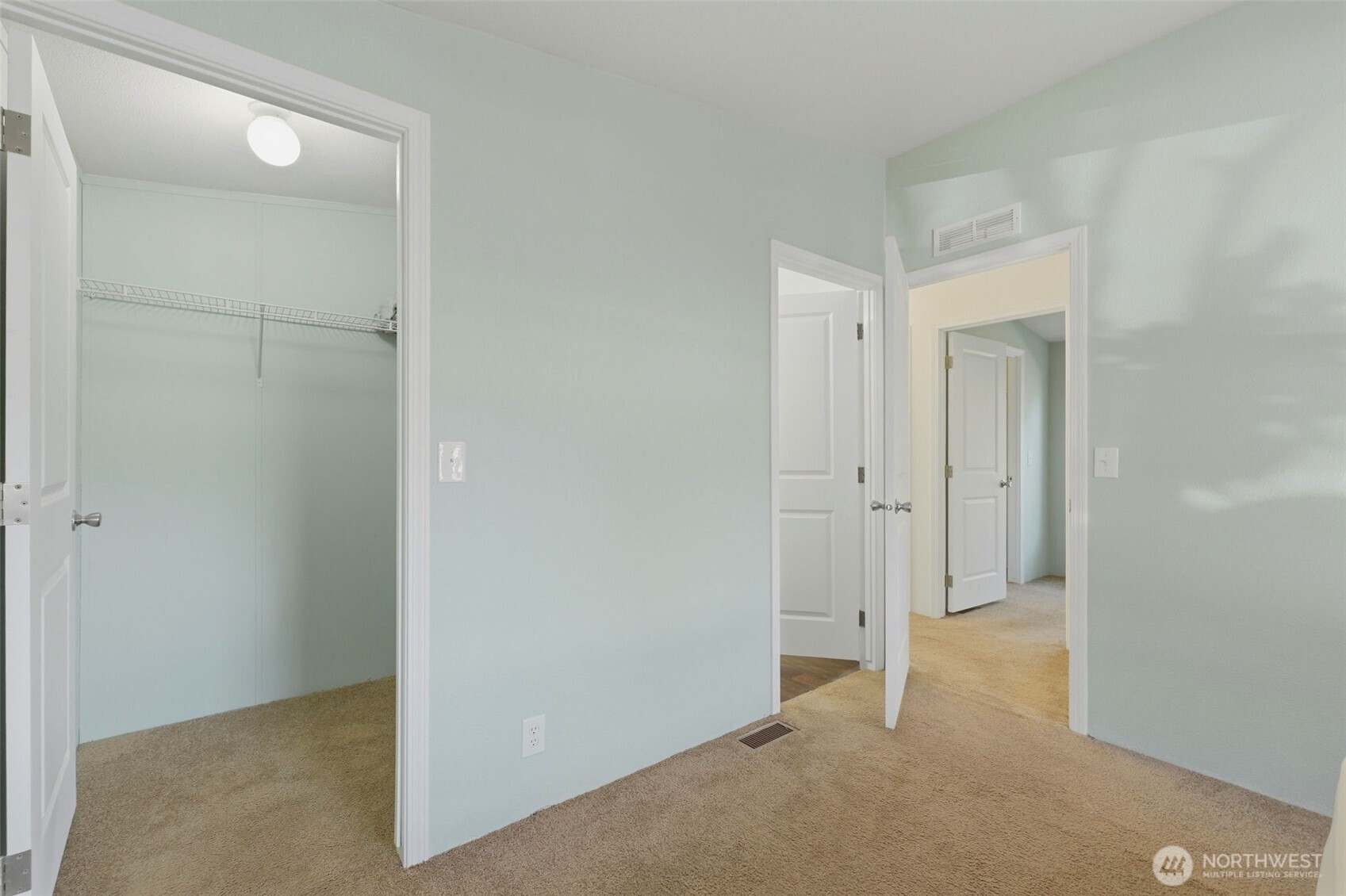 512 Southwest Berry Lake Road, Unit 26 Port Orchard, WA 98367 - Photo 19 of 33 Gallery Image 19