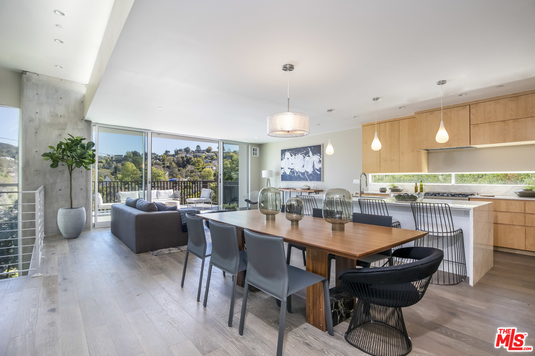 3354 Troy Drive Los Angeles, CA 90068 - Photo 7 of 14