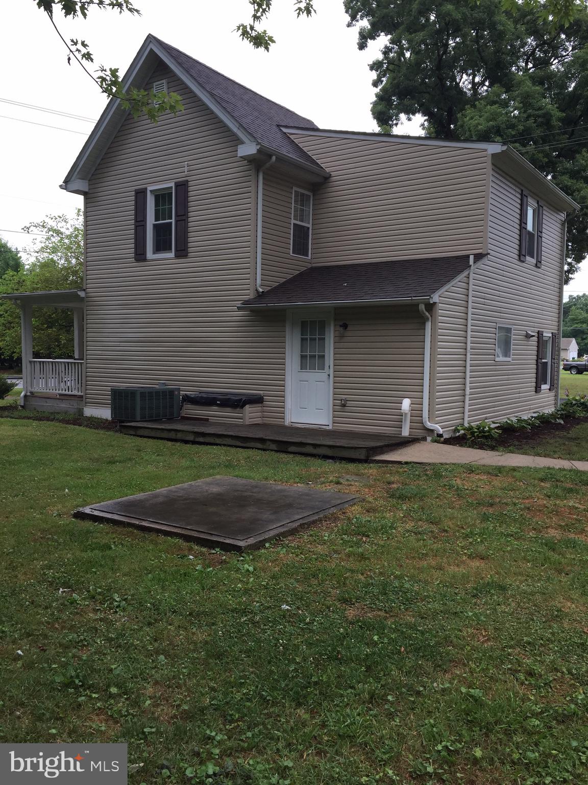 1401 Cox Neck Road Chester, MD 21619 - Photo 2 of 32 Southern exposure