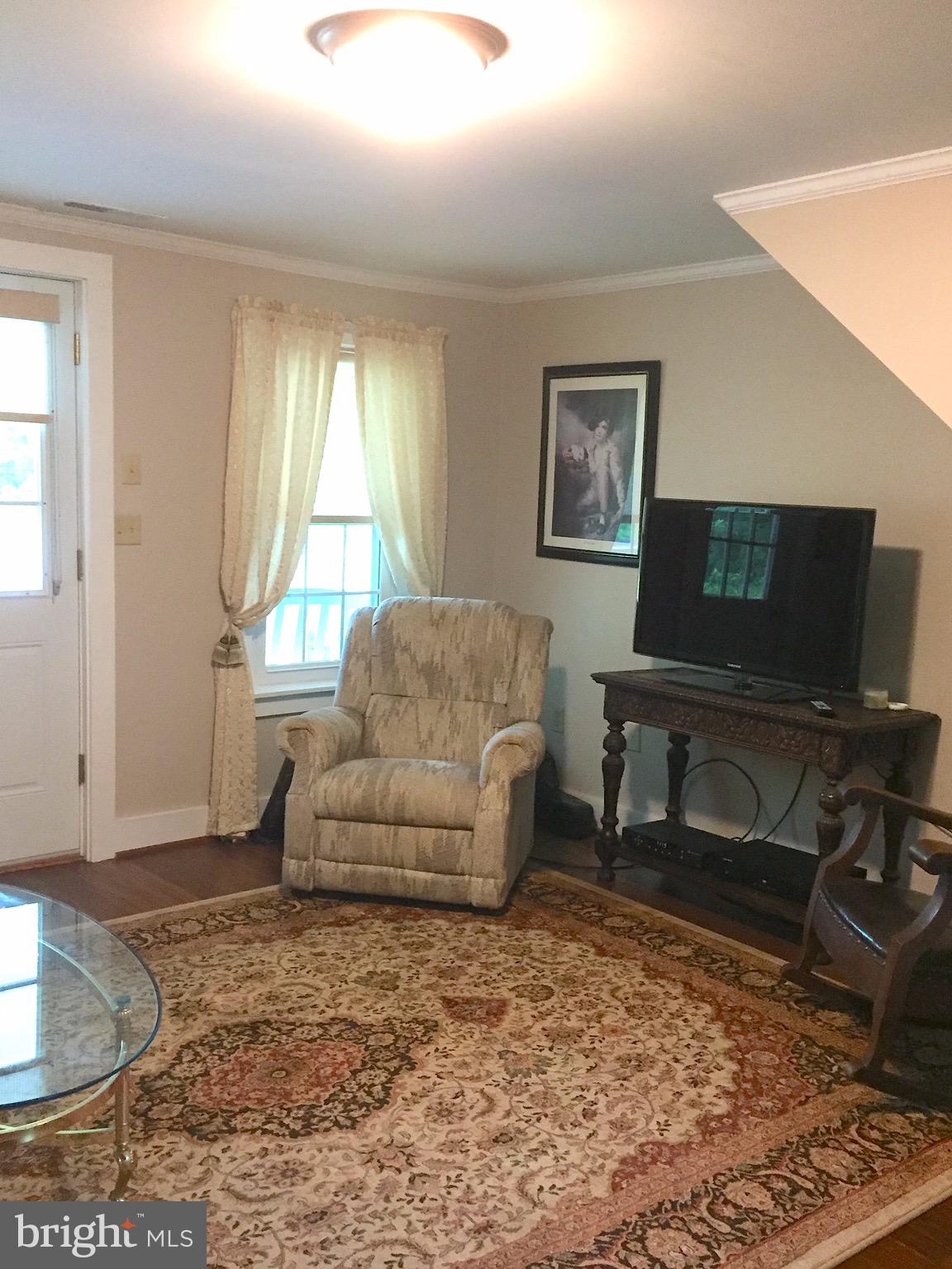 1401 Cox Neck Road Chester, MD 21619 - Photo 14 of 32 Cozy LR