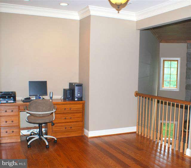 4444 Teen Barnes Road Jefferson, MD 21755 - Photo 17 of 30 a workspace with furniture and window