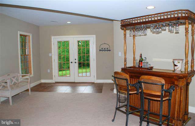 4444 Teen Barnes Road Jefferson, MD 21755 - Photo 23 of 30 a dining room with furniture and window