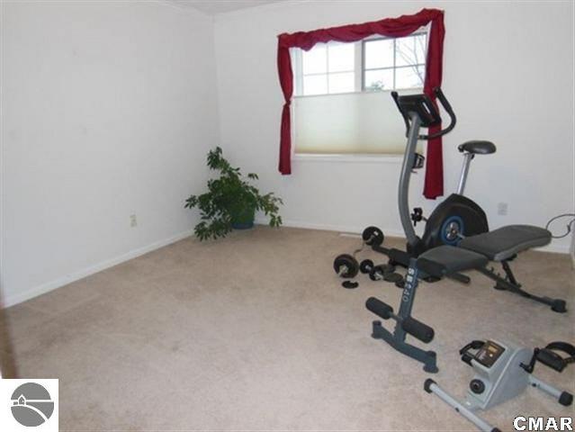 1020 Sweeney Road Mount Pleasant, MI 48858 - Photo 16 of 24 1773123-15.JPG