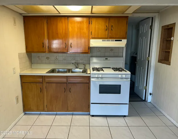 $529,000 | 909 3rd Avenue, West Belmar, NJ 07719