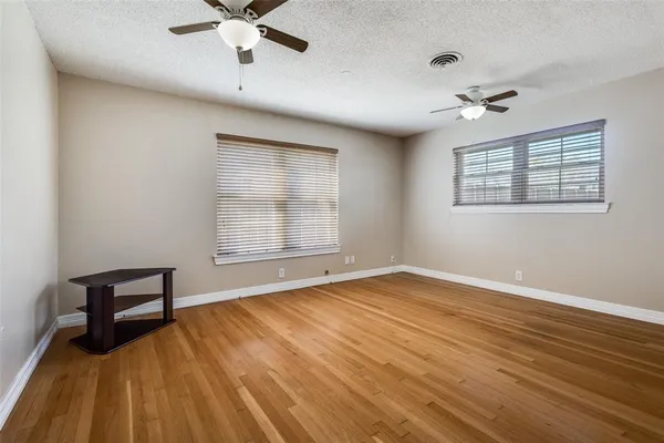 $330,000 | 433 Fulton Street, Denton, TX 76201