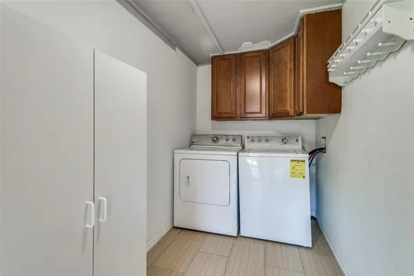 $330,000 | 433 Fulton Street, Denton, TX 76201