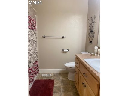 2819 Game Farm Road Springfield, OR 97477 - Photo 21 of 32