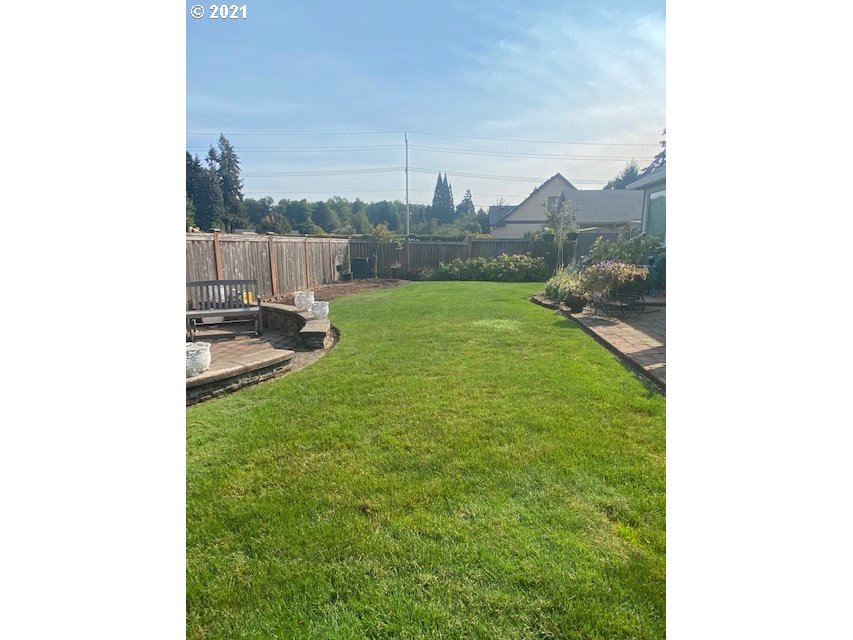 2819 Game Farm Road Springfield, OR 97477 - Photo 30 of 32