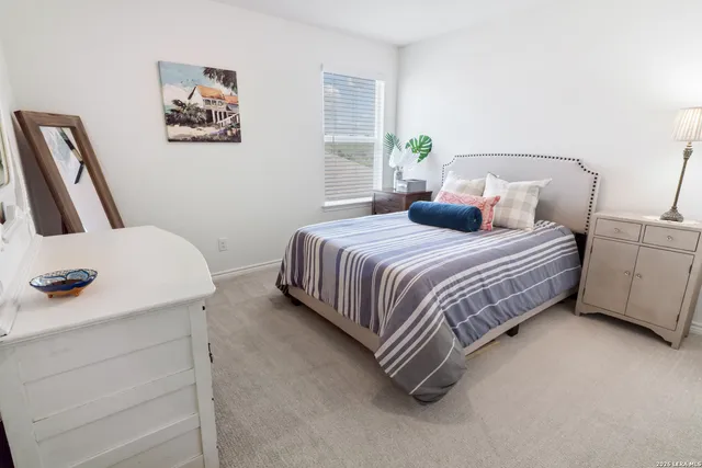 $1,975 | 15787 Selene View, San Antonio, TX 78245