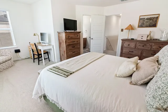 $1,975 | 15787 Selene View, San Antonio, TX 78245