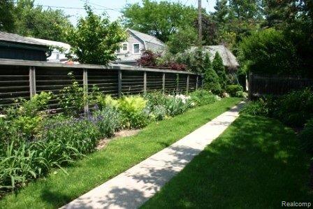 394 Rivard Boulevard Grosse Pointe, MI 48230 - Photo 15 of 15 rivard rear2