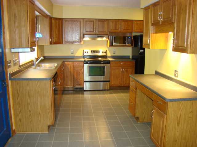 1270 Gambier Road Mount Vernon, OH 43050 - Photo 6 of 25 Gallery Image 6