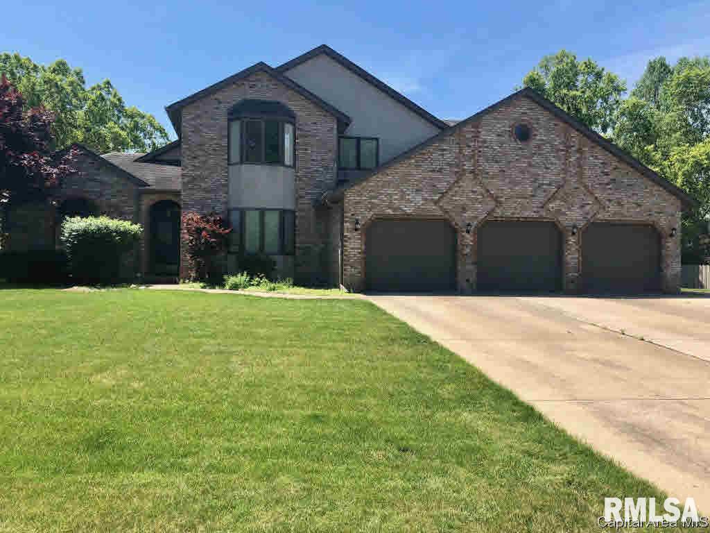 809 Wood Pointe Drive Springfield, IL 62702 - Photo 1 of 32