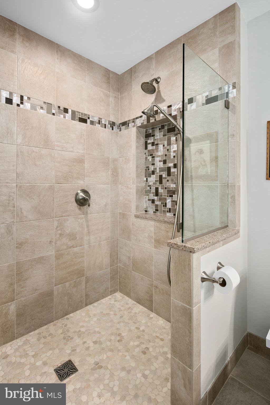 11903 Blue Spruce Road Reston, VA 20191 - Photo 35 of 60 Custom tile and glass surround