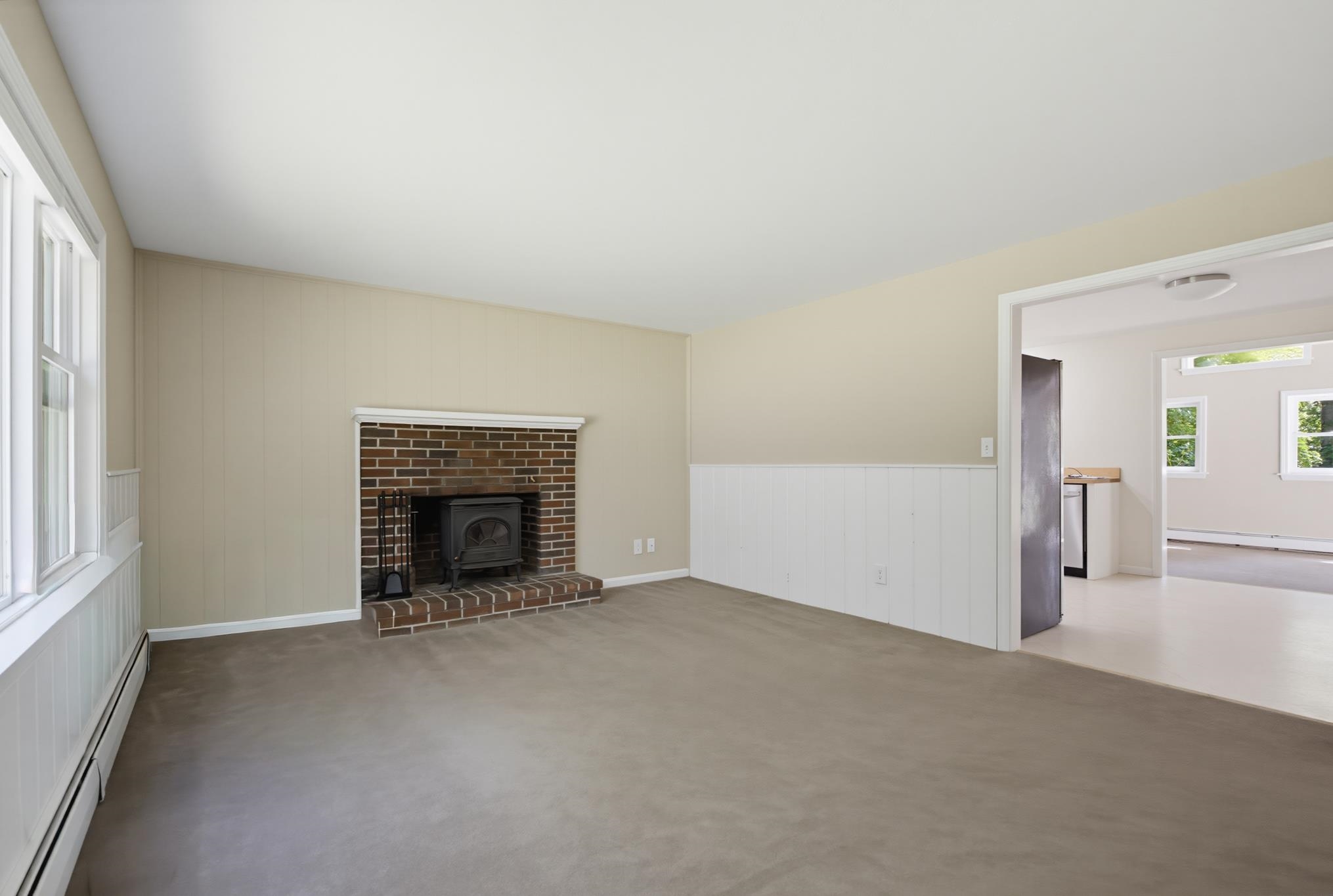58 Cottage Road Kensington, NH 03833 - Photo 5 of 49