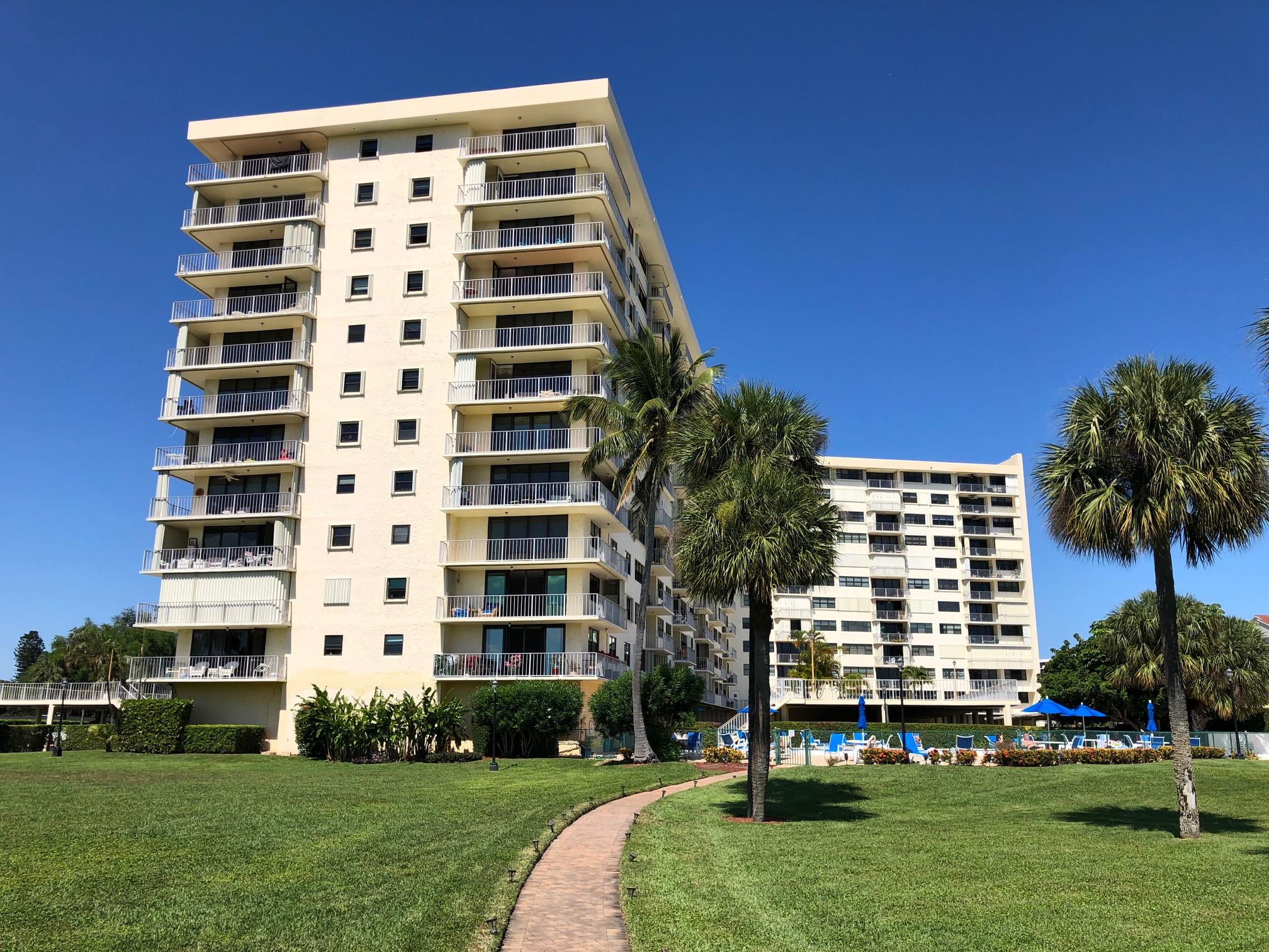 336 Golfview Road, Unit 1108 North Palm Beach, FL 33408 - Photo 21 of 25 IMG_1303
