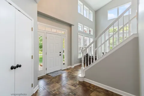 $624,900 | 1724 Dorchester Court, Mundelein, IL 60060